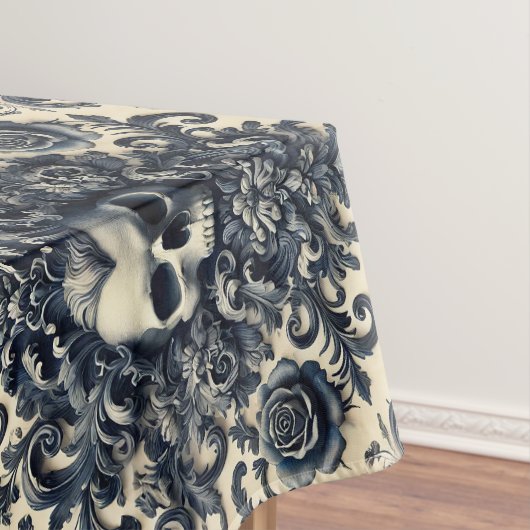 Barock-Punk – Gothic Großdruck Tischdecke (Beispiel)