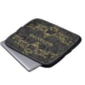 Barock-Verziert-Goldmuster-Optionales Monogramm Laptopschutzhülle (Vorne Knopf)
