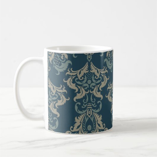 Barockblumenmuster. Klassischer Blumenschmuck. v Kaffeetasse (Links)