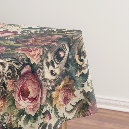 Barocke Hungerschmerzen – Gothic Large Pattern Tischdecke (Beispiel)