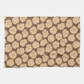 Barocke Rose auf walnussbraun - nahtloses Muster. Geschirrtuch (Horizontal)