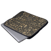 Barockelemente: Mega-Set-Muster. Laptopschutzhülle (Vorne Knopf)