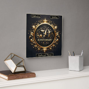 Barockes Gold: Design zum 50-jährigen Jubiläum Quadratische Wanduhr