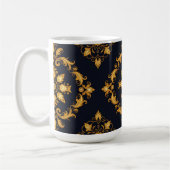 "Barockes Ornament-Muster in Gold und Schwarz" Kaffeetasse (Links)