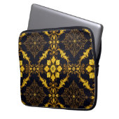 "Barockes Ornament-Muster in Gold und Schwarz" Laptopschutzhülle (Vorderseite Links)
