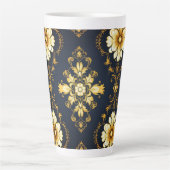 "Barockes Ornament-Muster in Gold und Schwarz" Milchtasse (Vorderseite)