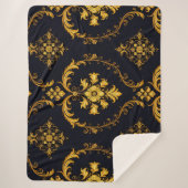 "Barockes Ornament-Muster in Gold und Schwarz" Sherpadecke (Vorderseite)