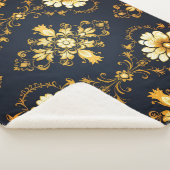 "Barockes Ornament-Muster in Gold und Schwarz" Sherpadecke (3/4)