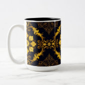 "Barockes Ornament-Muster in Gold und Schwarz" Zweifarbige Tasse (Links)
