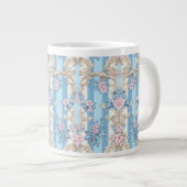 Barockes Pastellmuster Jumbo-Tasse (Vorderseite Rechts)