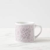 Barockes rosa mit Blumenmuster. Monogramm Espressotasse (Rechts)