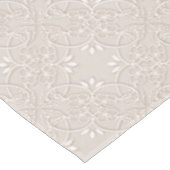 barockes Spitzemuster Tischdecke (Schrägansicht)