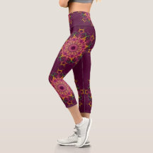 Barockstil Mandala floral. Capri Leggings
