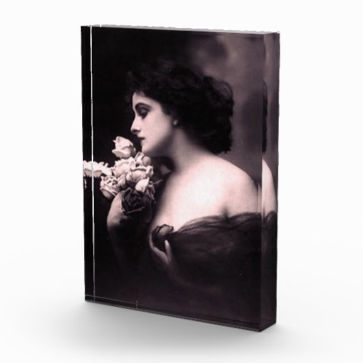 Baroness Fern Andra Fotoblock (Rechts)