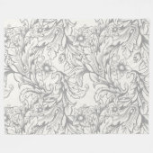 Baroque Acanthus Leaf Gray Fleecedecke (Vorderseite (Horizontal))