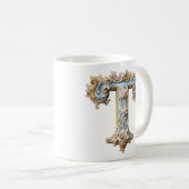 Baroque Initial 'T' Tasse für eine Kaffeeprinzessi (VorderseiteRechts)
