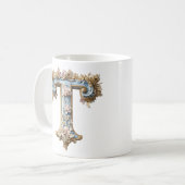 Baroque Initial 'T' Tasse für eine Kaffeeprinzessi (Vorderseite Links)