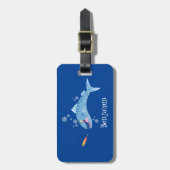 Barracuda Fisch hungriger Cartoon Gepäckanhänger (Vorderseite vertikal)