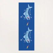 Barracuda Fisch hungriger Cartoon Yogamatte (Rückseite)