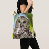 Barred Owl Tasche (Von Nahem)