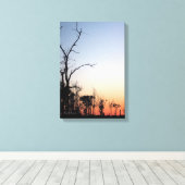 Barren Trees bei Sunset Canvas Print Leinwanddruck (Insitu (Holzboden))