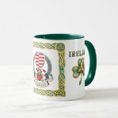 Barrett Claddagh Irish Shield Tasse (VorderseiteRechts)