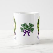 Barrett Irish Shield w/Claddagh Personalisiert Jumbo-Tasse (Vorderseite)