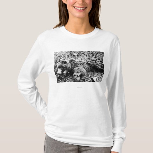 Barrs Bär über 10 Fuß lang, Alaska T-Shirt (Vorderseite)