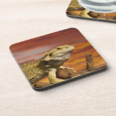 Bärtiger Drache (Pogona Vitticeps) auf Untersetzer (Linke Seite)