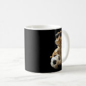 Bärtiger Drachen Fußball  Kaffeetasse (VorderseiteRechts)