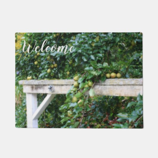 Bartlett Birnen auf Baumland Willkommen Fußmatte (Vorderseite)