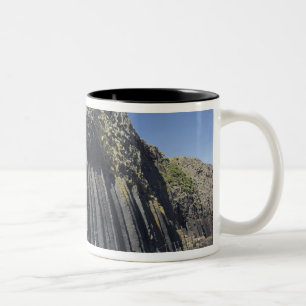 Basaltsäulen von Fingal's Cave, Staffa, vor Zweifarbige Tasse