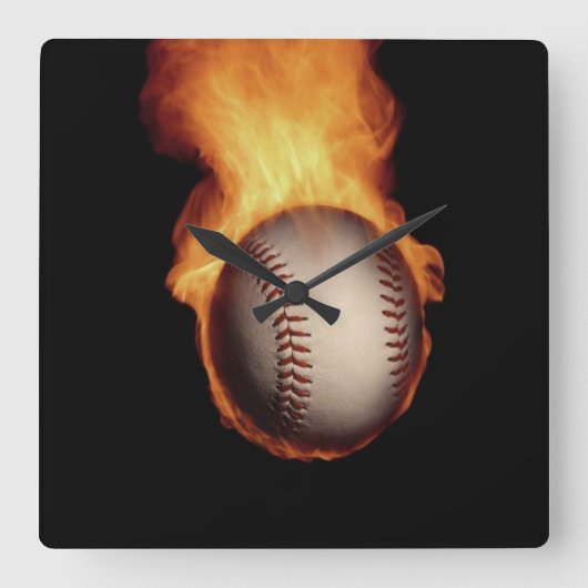 Baseball auf der Feuerwand Quadratische Wanduhr (Vorderseite)