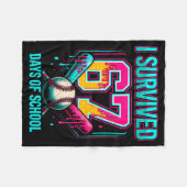 Baseball Drip Number 67 I Survived 67 Days Of Scho Fleecedecke (Vorderseite (Horizontal))