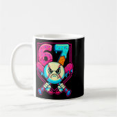Baseball-Eiscreme-Tropf Nummer 67 Sechs Sieben Mem Kaffeetasse (Links)