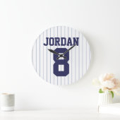 Baseball Jersey mit Individuelle Name und Nummer Große Wanduhr (Zuhause)