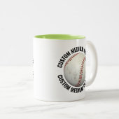 Baseball & Medium Text LIME GRÜN 325ml Custom Zweifarbige Tasse (VorderseiteRechts)