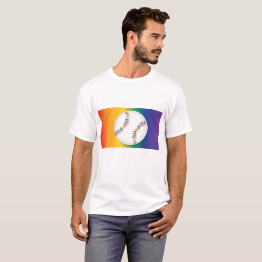 Baseball mit Rainbow Pride LGBTQ T-Shirt (Vorne ganz)