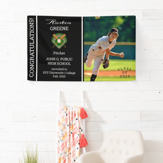 Baseball Player Foto Black Abschluss Banner (Insitu)