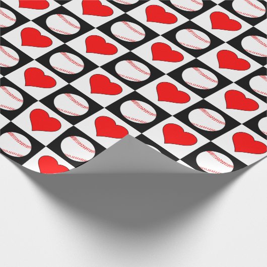Baseball Player Red Heart Schachbrett Pattern Geschenkpapier (Ecke)