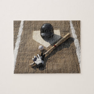 Baseball, Schläger, Schlagenhandschuhe und Puzzle