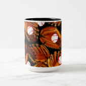 Baseball-Thema Zweifarbige Tasse (Mittel)