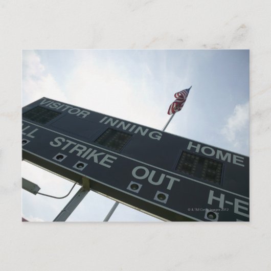 Baseballanzeiger mit amerikanischer Flagge Postkarte (Vorderseite)