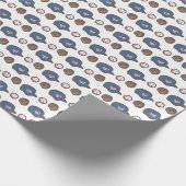 Baseballmütze, Handschuh und Ballmuster Geschenkpapier (Ecke)