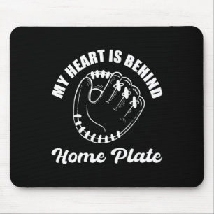 Baseballtrainer hinter der Home Plate Mousepad