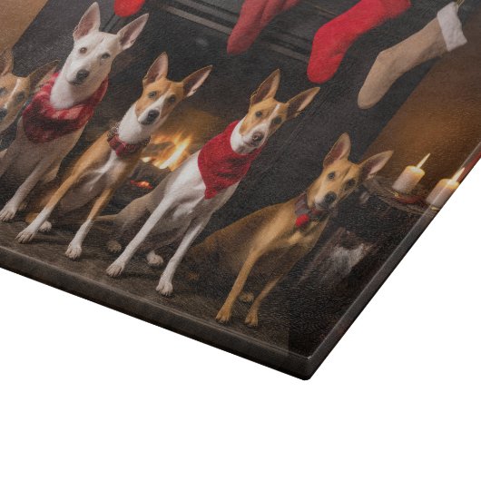 Basenji an der Weihnachtsfeier am Feuerplatz Schneidebrett (Ecke)