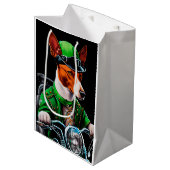 Basenji Dog Fahrrad St. Patrick's Day Mittlere Geschenktüte (Vorderseite Schrägansicht)