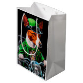 Basenji Dog Fahrrad St. Patrick's Day Mittlere Geschenktüte (Rückseite Schrägansicht)