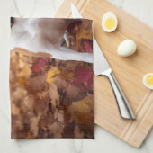 Basenji im Herbst Leaves Fall Inspiriert Geschirrtuch (Viertel Falte)