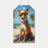 Basenji on Beach, Sommergeschenk für Hundefreunde Geschenkanhänger (Vorderseite)
